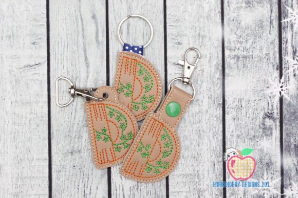 Review: LETTERS D ITH Snaptab Keyfob Design for Boutiques